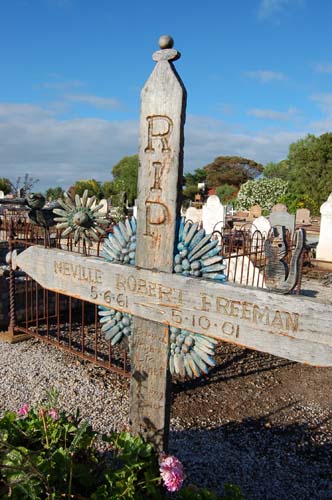 Freeman, Neville Robert